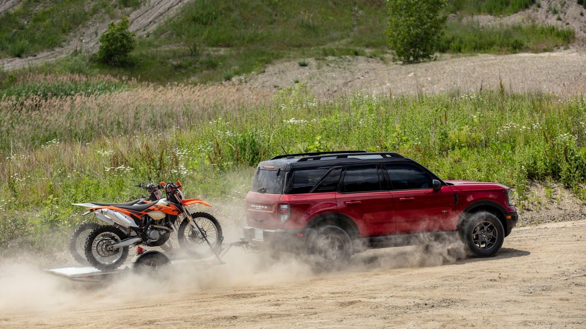 SUV Amerika Ini Dijual Seharga RAV4, Tapi Punya Kemampuan Off-Road Beneran