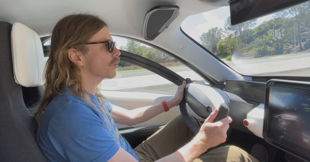 Test Drive Aptera Solar EV: Mobil Listrik Bertenaga Matahari yang Akhirnya Bisa Dikendarai