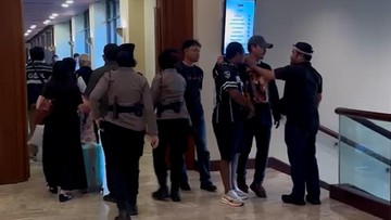 PN Jakpus Eksekusi Lahan Hotel Sultan, Proses Pengosongan Berjalan di Bawah Pengawasan Aparat