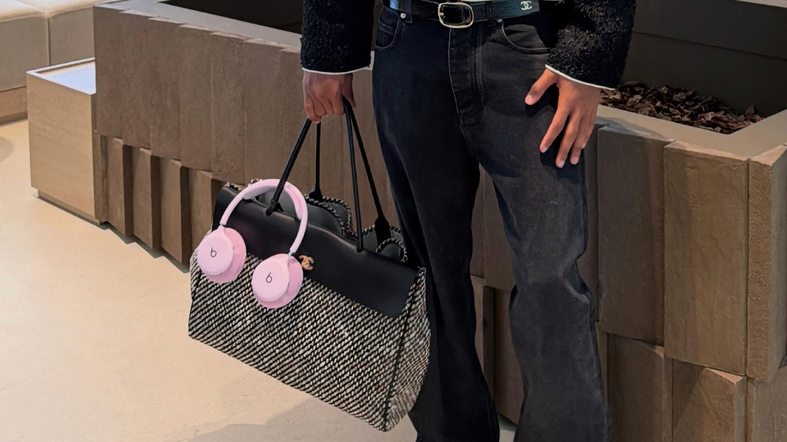 Bintang Piala Dunia Nekat Pakai Beats di Depan Kamera, Apple Siapkan Headphone Baru