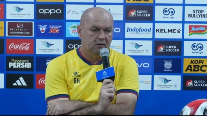 Bojan Hodak Masuk Radar Pelatih Timnas Malaysia Usai FAM Pecat Peter Cklamovski