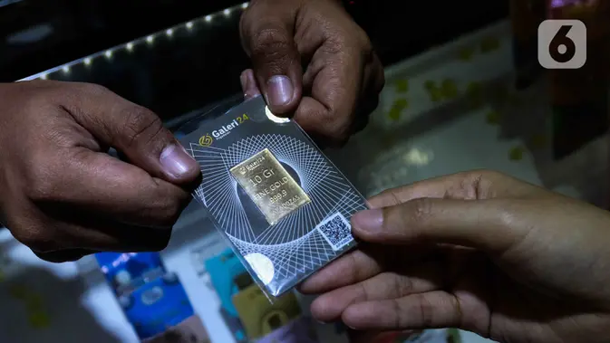 Harga Emas Antam, UBS, dan Galeri24 di Pegadaian Anjlok, The Fed Pukul Sentimen