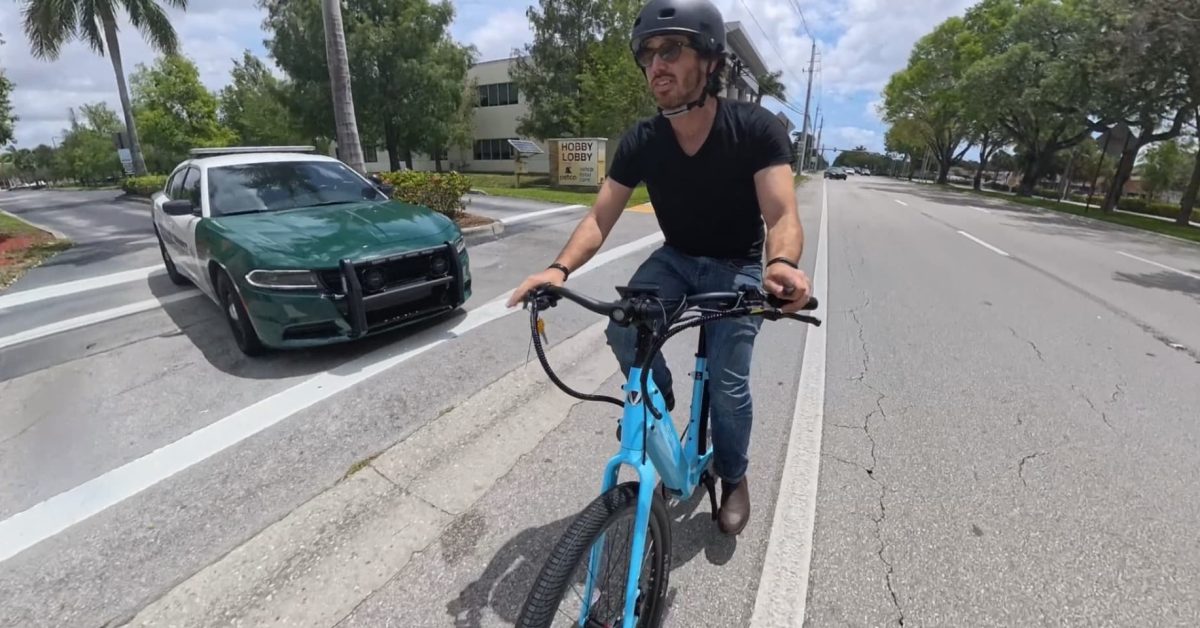 Florida Majukan RUU Batas Kecepatan 10 mph untuk E-Bike di Jalur Pejalan Kaki, Ini Aturannya