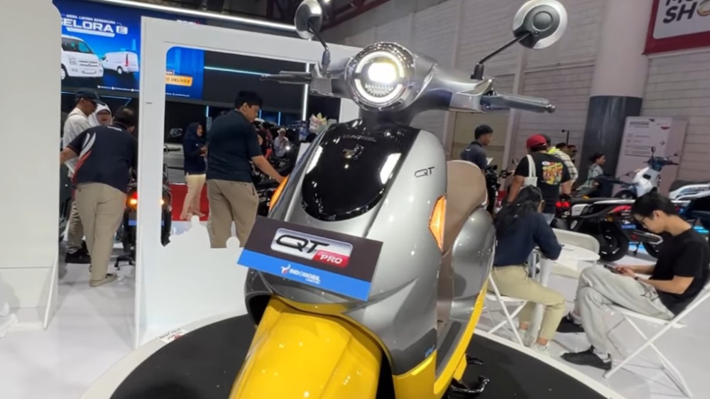 Indomobil eMotor Qt Pro Dites Berboncengan di IMS 2026, Jarak Tempuh 140 Km dan Fitur HSA Jadi Andalan