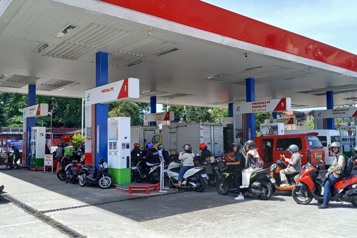 Dampak Kenaikan Harga Pertamax: Sektor Distribusi Pangan Paling Tertekan, Pelaku Usaha Kecil Terancam