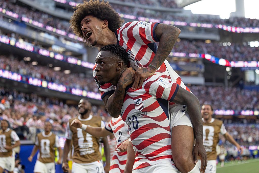 Ian Wright Prediksi USMNT Tembus Semifinal Piala Dunia Usai Bungkam Paraguay 4-1