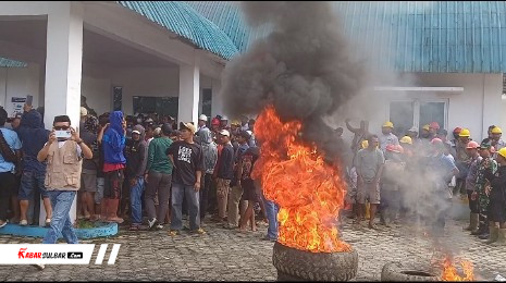 Ratusan Mahasiswa dan Petani Sawit di Mamuju Desak JM PT MUL Mundur, Ini 5 Tuntutan yang Disampaikan