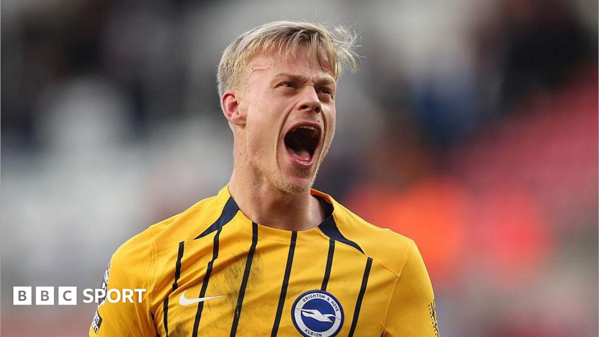 Tottenham Resmi Rekrut Jan Paul van Hecke dari Brighton dengan Biaya Rp104 Miliar