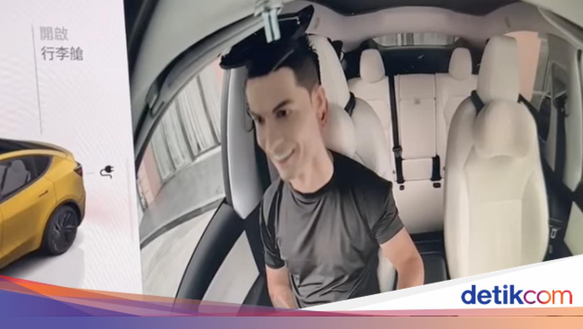 Pengguna Tesla China Akali Autopilot dengan Boneka Ronaldo-Messi, Sistem Pemantau Pengemudi Terkecoh