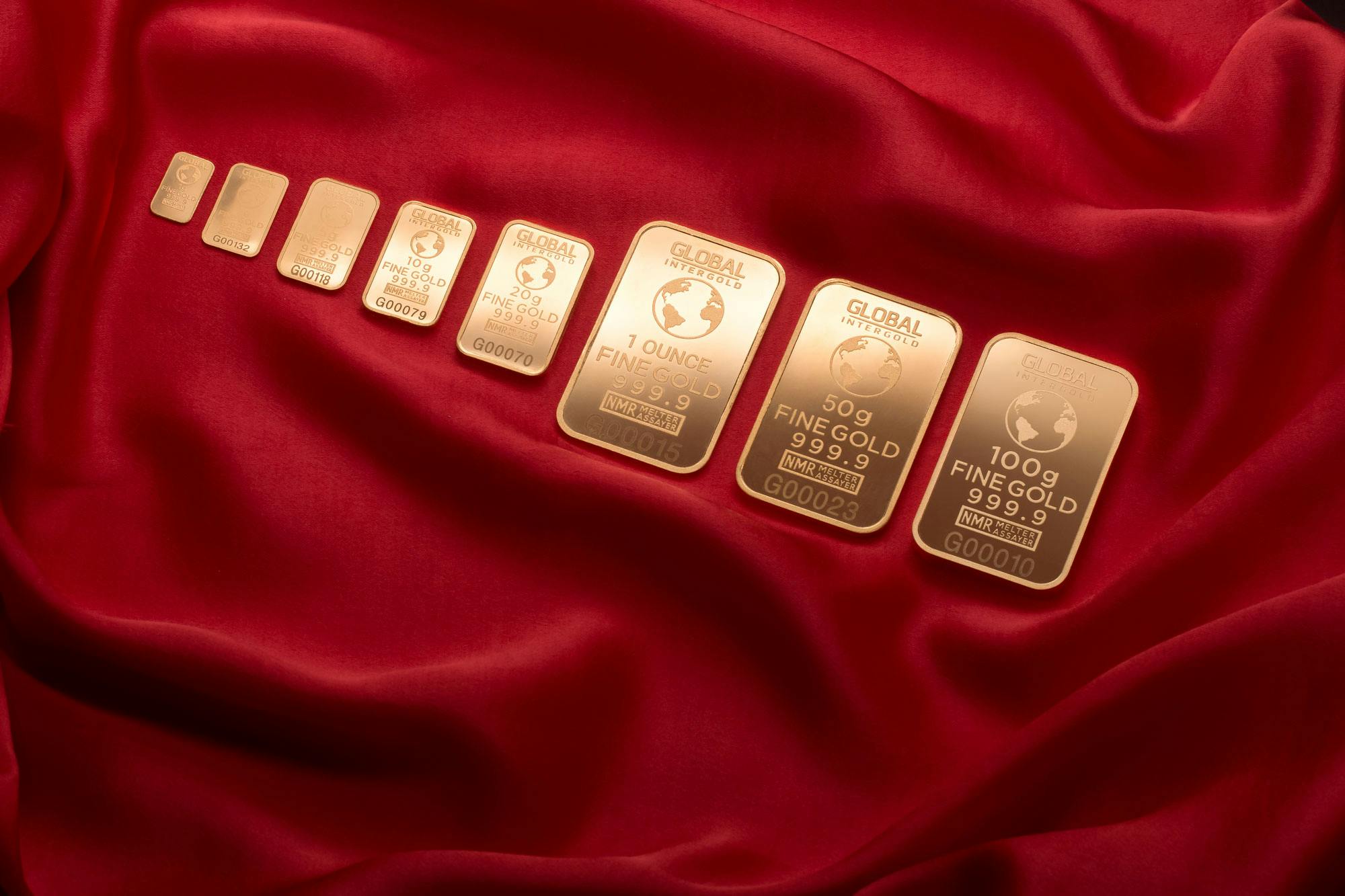 Harga Emas Perhiasan 24 Karat di Semarang Turun Hari Ini, Antam Tetap Jadi Pilihan Investasi Jangka Panjang