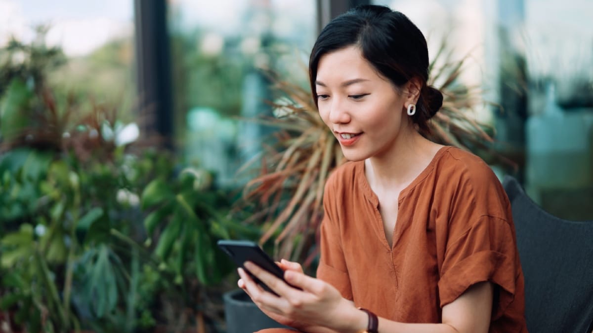 WhatsApp Uji Coba Indikator Online Hijau dan Fitur Kelola Backup Chat di Android