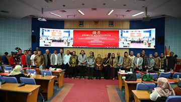 MPR Kumpulkan Masukan Guru Besar Unhas untuk Evaluasi Pasal 33 UUD 1945