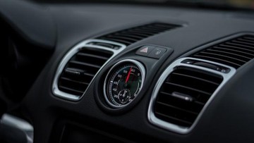 Suzuki Bagikan Cara Merawat Kondensor AC Mobil Saat Musim Kemarau, Debu Jadi Musuh Utama