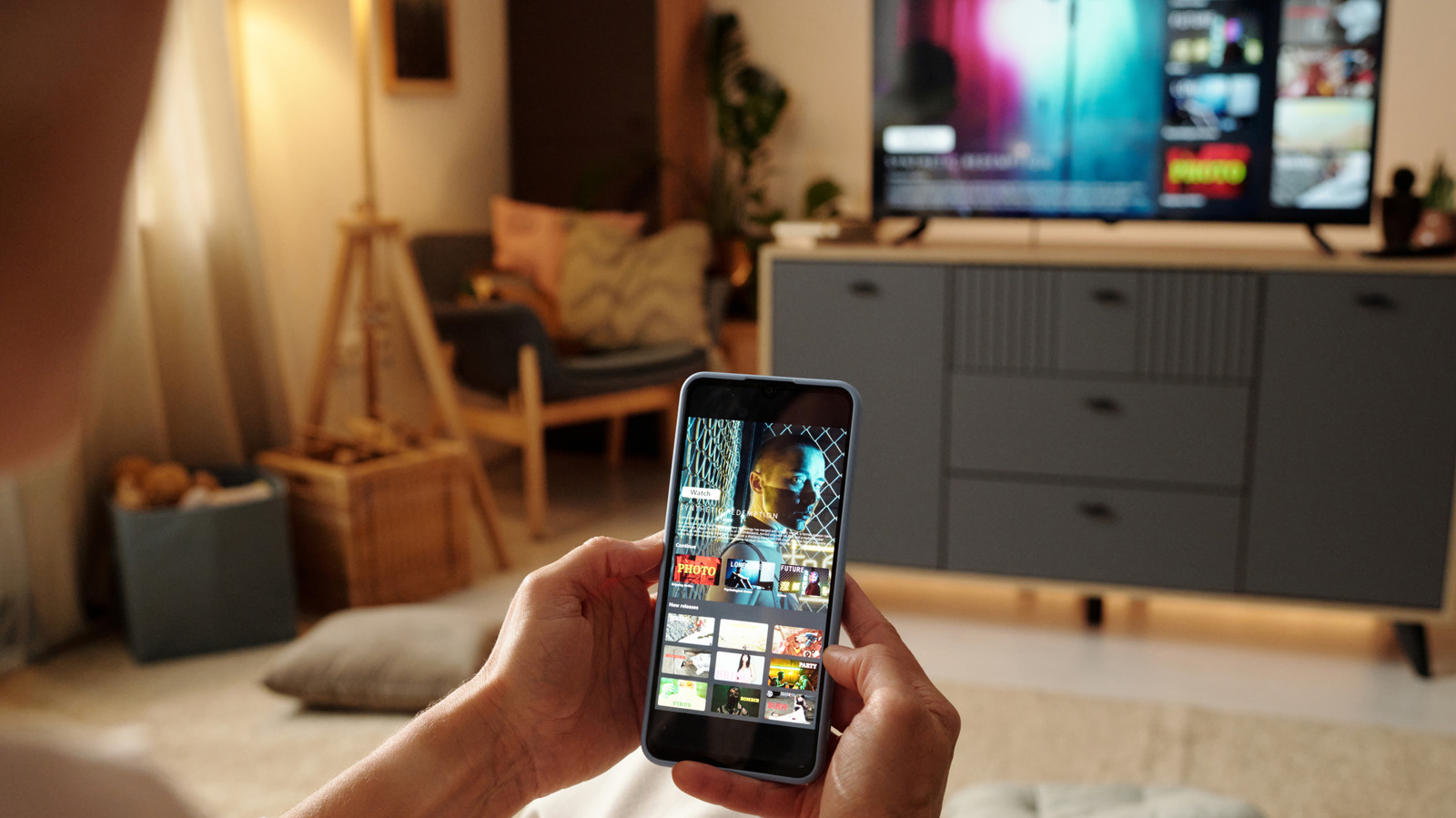 Samsung Galaxy Smart View Bisa Lakukan Lebih dari Sekadar Mirroring Layar, Ini Dua Triknya