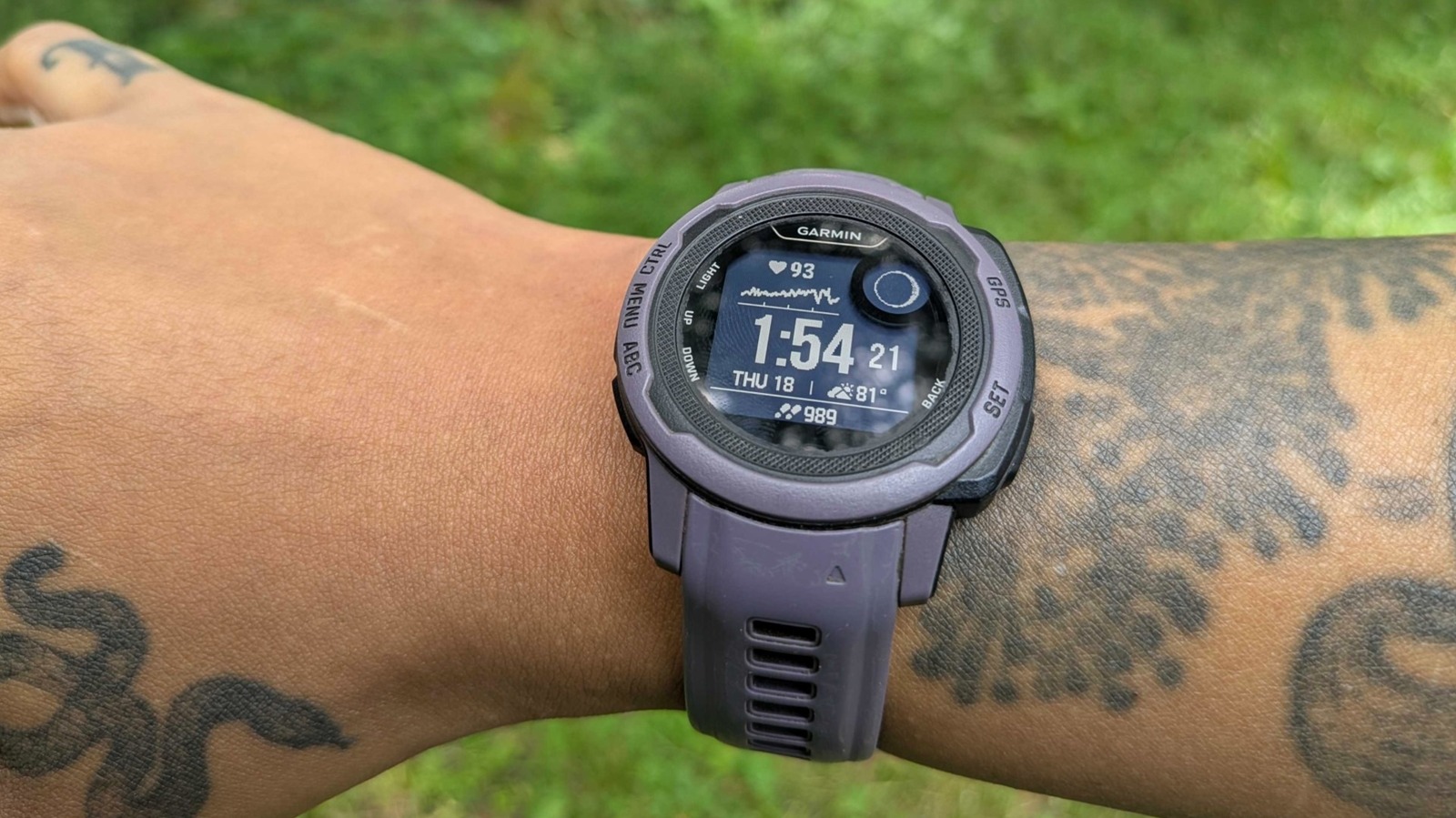 Tato di Pergelangan Tangan Bisa Ganggu Akurasi Detak Jantung Smartwatch, Ini Solusinya