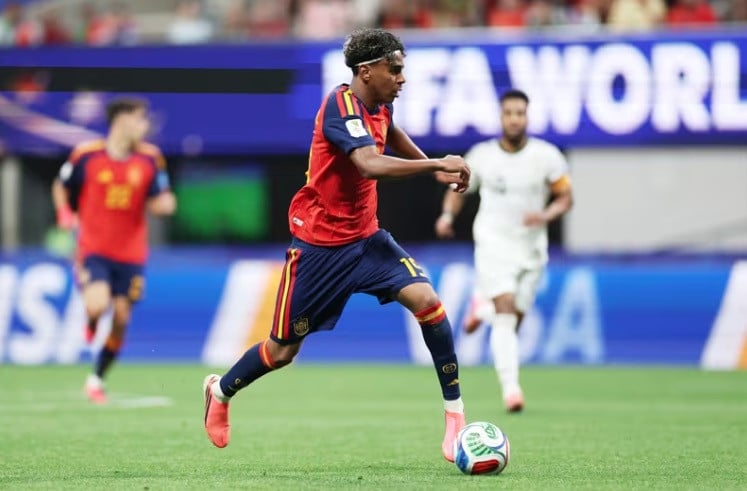 Lamine Yamal dan Oyarzabal Bawa Spanyol Hancurkan Arab Saudi 4-0, Masuk 5 Kemenangan Terbesar di Piala Dunia