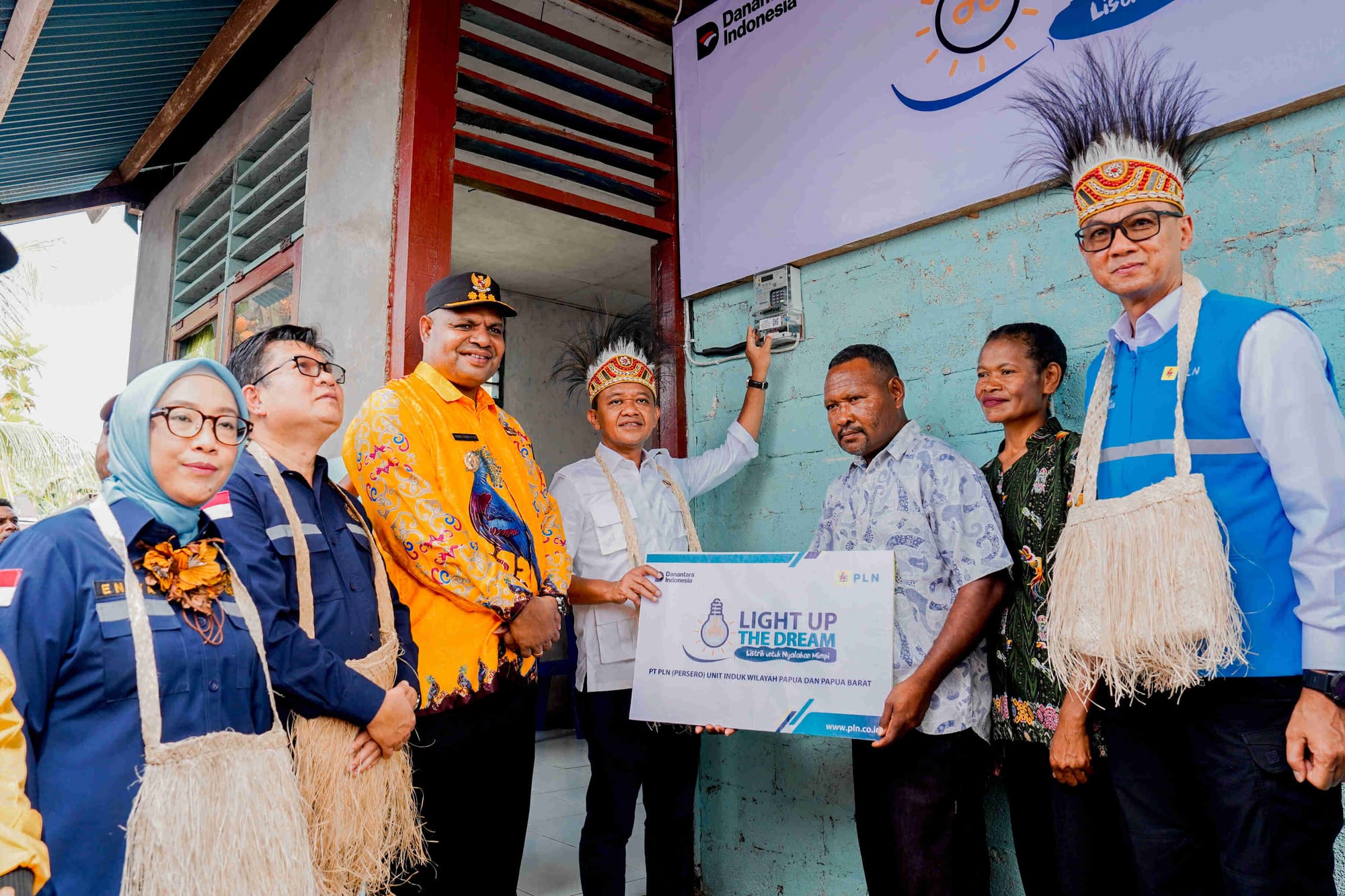 Menteri Bahlil Perintahkan PLN Segera Hentikan Pemadaman Bergilir, Ini Instruksinya
