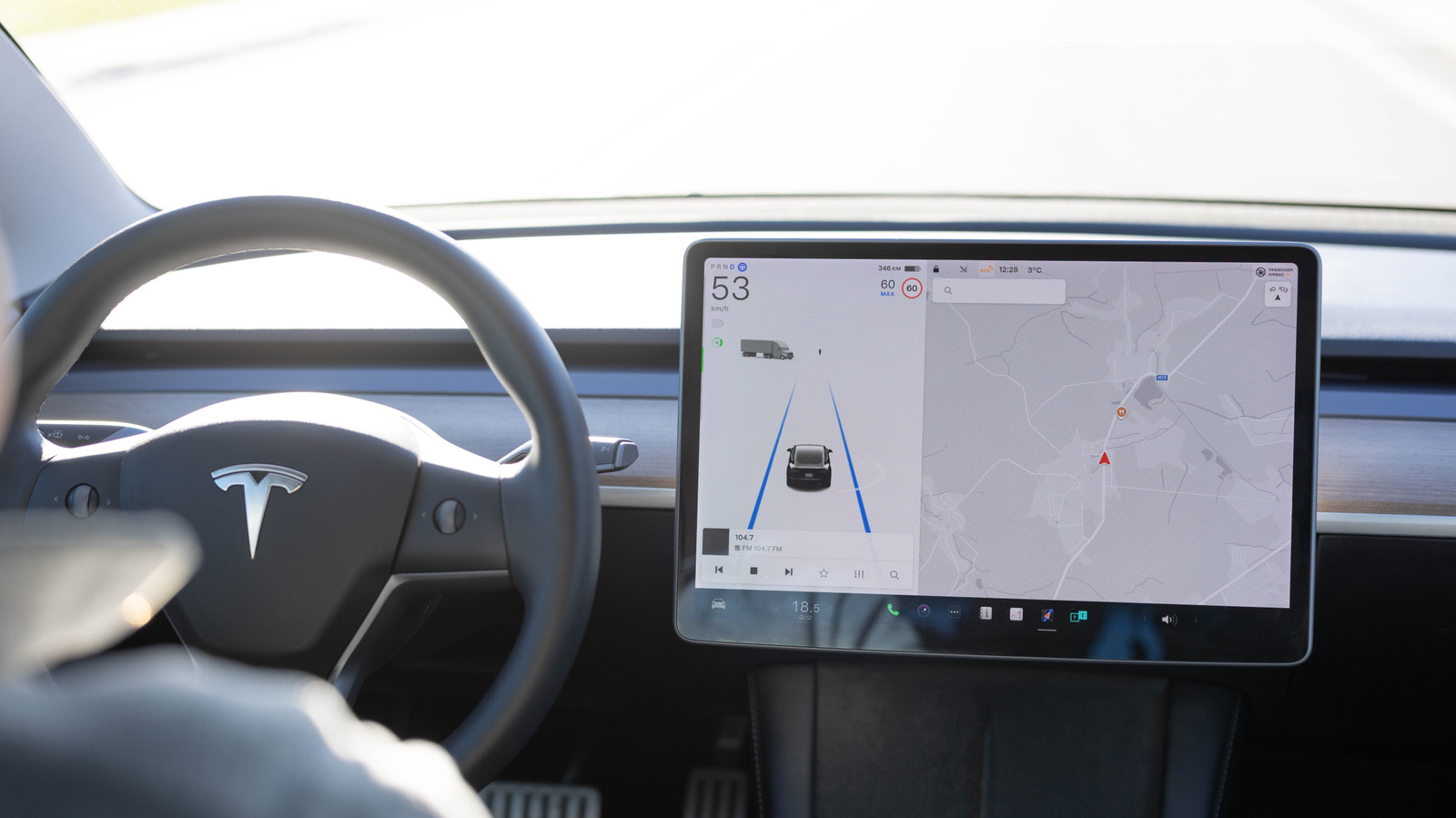 Kecelakaan Tesla Autopilot di Texas Tewaskan Satu Orang, Polisi Selidiki Sistem Bantuan Mengemudi