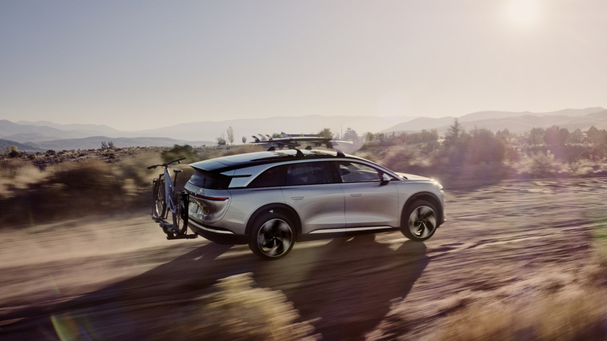 Lucid Motors PHK 18% Karyawan, Hapus Shift Produksi Demi Efisiensi