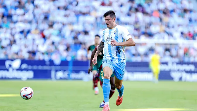 Persib Bandung Resmi Lepas Sergio Castel, Striker Spanyol yang Minim Menit Bermain