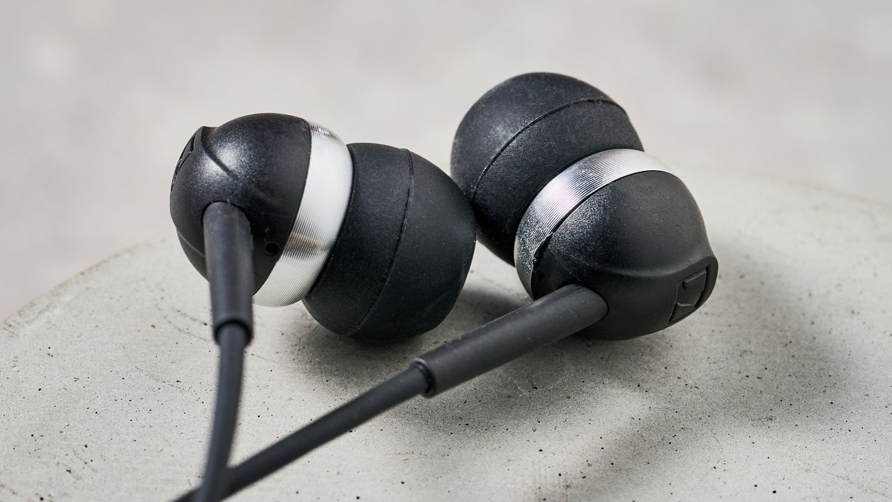 Review Sennheiser CX 80U: Earphone USB-C Rp 600 Ribuan dengan Kualitas Suara Lossless