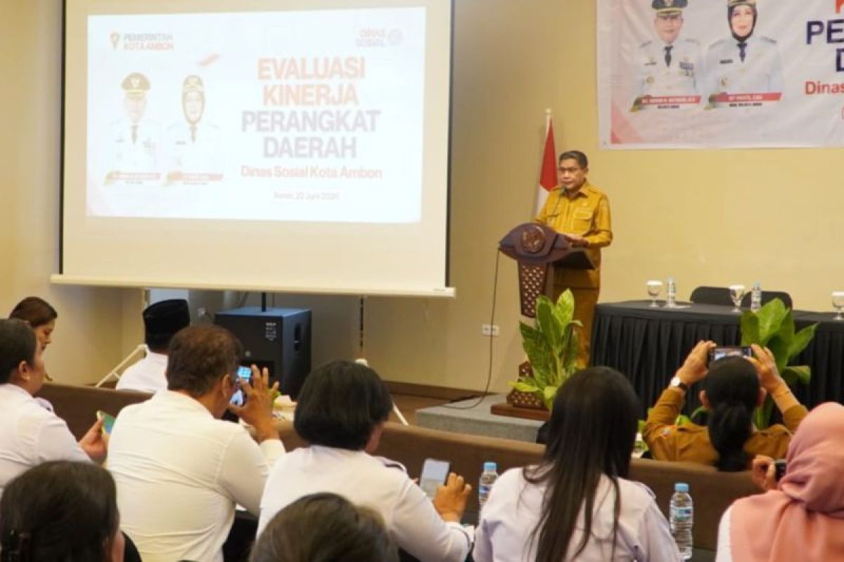 Wali Kota Ambon Dorong Warga Beralih ke Identitas Kependudukan Digital, Aktivasi Bisa Lewat Disdukcapil