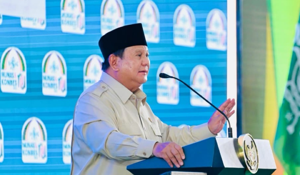 Presiden Prabowo Sebut Anggaran Tak Cukup untuk Naikkan Gaji Guru dan PNS, Kebocoran Rp2.500 Triliun Jadi Penyebab