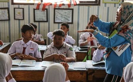 Presiden Prabowo Sebut Kebocoran Negara Rp 2.500 Triliun per Tahun, Jadi Penyebab Anggaran Gaji Guru Minim