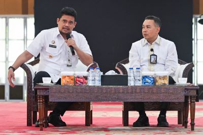 Gubernur Bobby Nasution Tegaskan Green Card UNESCO Harus Berdampak Langsung ke Ekonomi Masyarakat Sekitar Danau Toba