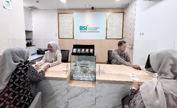 Gadai Emas BSI Tembus Rp13 Triliun di Semester I 2026, Ibu Rumah Tangga Jadi Nasabah Terbanyak
