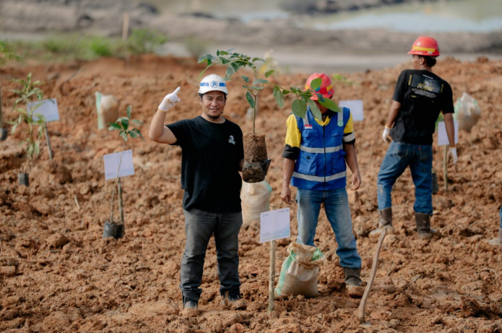 Peringati Hari Lingkungan Hidup, Jhonlin Group Lakukan Reklamasi Perdana di Area Tambang Tabalong