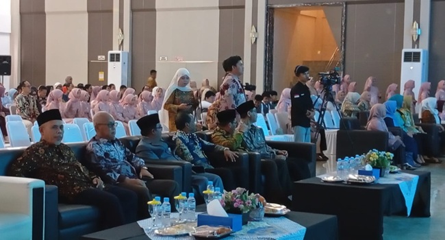 Kadisdikbud Pangkalpinang Apresiasi Peran Sekolah Al Azhar Bantu Wajib Belajar SD dan SMP