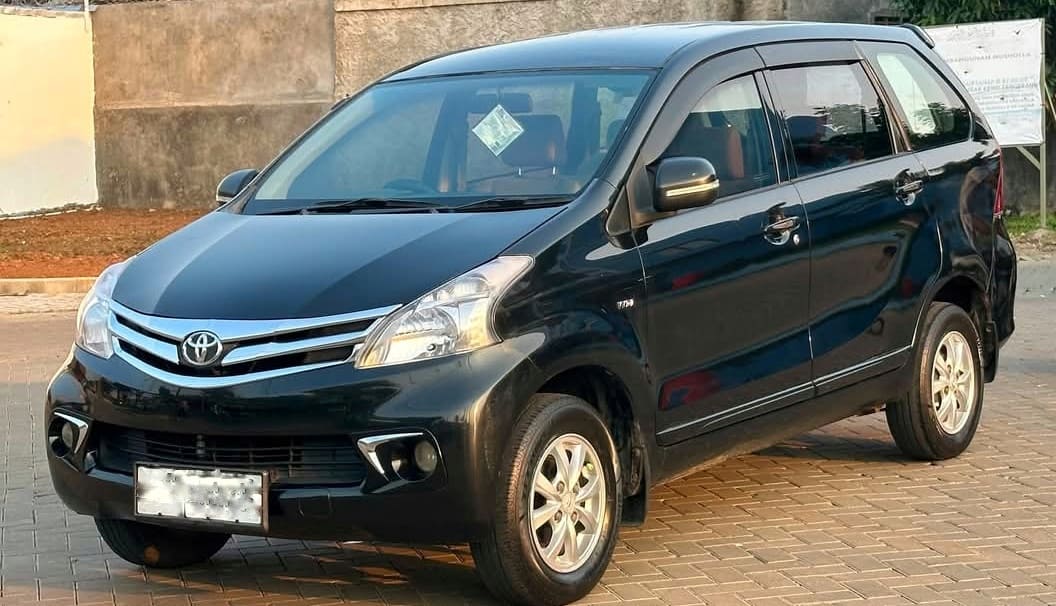 Isuzu Panther hingga Nissan Cefiro, 15 Mobil Bekas Murah di Bawah Rp100 Juta yang Masih Layak Dipakai 2026