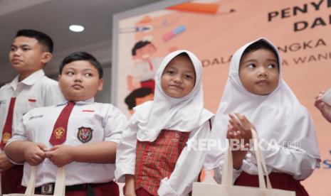 TASPEN Gandeng BRI dan Dharma Wanita PANRB, Salurkan Bantuan Pendidikan untuk Anak Pegawai