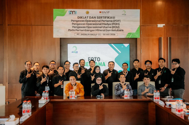 Jhonlin Group Sertifikasi 15 Karyawan Jadi Pengawas Tambang, Targetkan Cetak Kepala Teknik Masa Depan