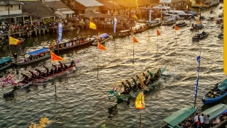 Ribuan Warga Padati Pelantar 3 Tanjungpinang Saksikan Pembukaan Dragon Boat Race 2026, Gubernur Kepri Buka Langsung Lomba
