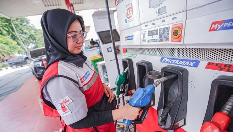 CORE Desak Pertamina Turunkan Harga BBM Nonsubsidi usai Minyak Dunia ke 70 Dolar AS