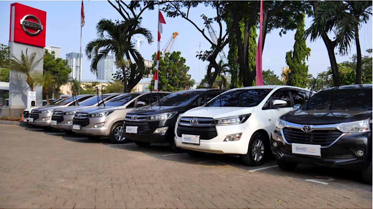 Harga SUV Bekas 7 Penumpang Ambrol, Suzuki XL7 Mulai Rp195 Jutaan