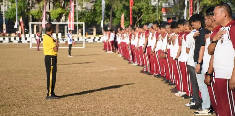 Polda NTT Terapi Kesehatan Mental 150 Warga Binaan Rutan Ruteng dan Ratusan Personel Lewat Metode USEFT