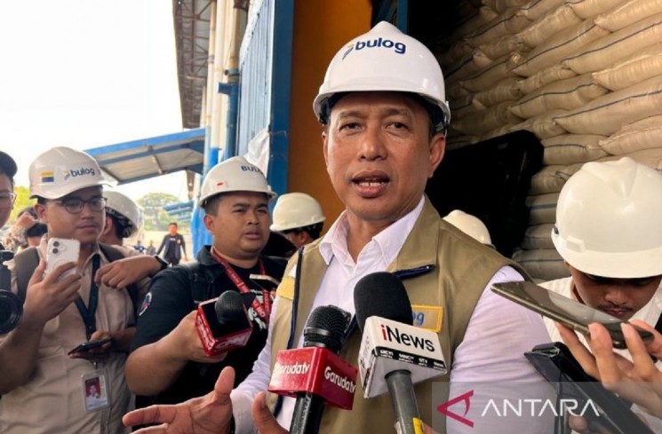 Bulog Sudah Serap 3,24 Juta Ton Beras Petani, Target 4 Juta Ton di 2026