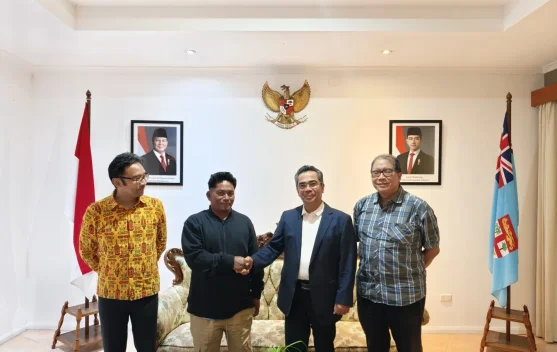 Nelayan Minahasa Utara Hanyut 106 Hari di Pasifik Ditemukan di Perairan Nauru, KBRI Suva Lakukan Repatriasi