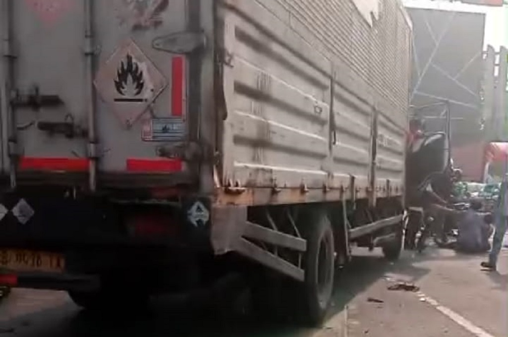 Polisi Periksa CCTV dan Saksi di Kecelakaan Maut Truk di Bekasi, Satu Tewas dan Lima Luka