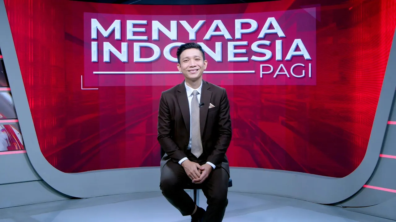 Jokowi Terima Gelar 