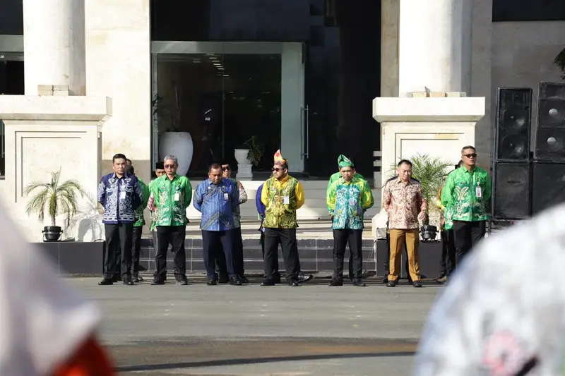 Peringati HARGANAS ke-33, Pemkab Kotabaru Usung Tema “Ayah Wajib Hadir”, Wabup Minta Orang Tua Jadikan Rumah Benteng Pertahanan Keluarga