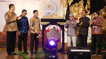 Wamendagri Dorong DPRD Aktif Kawal Pengelolaan SDA dan Fiskal Daerah di Tengah Transisi Energi