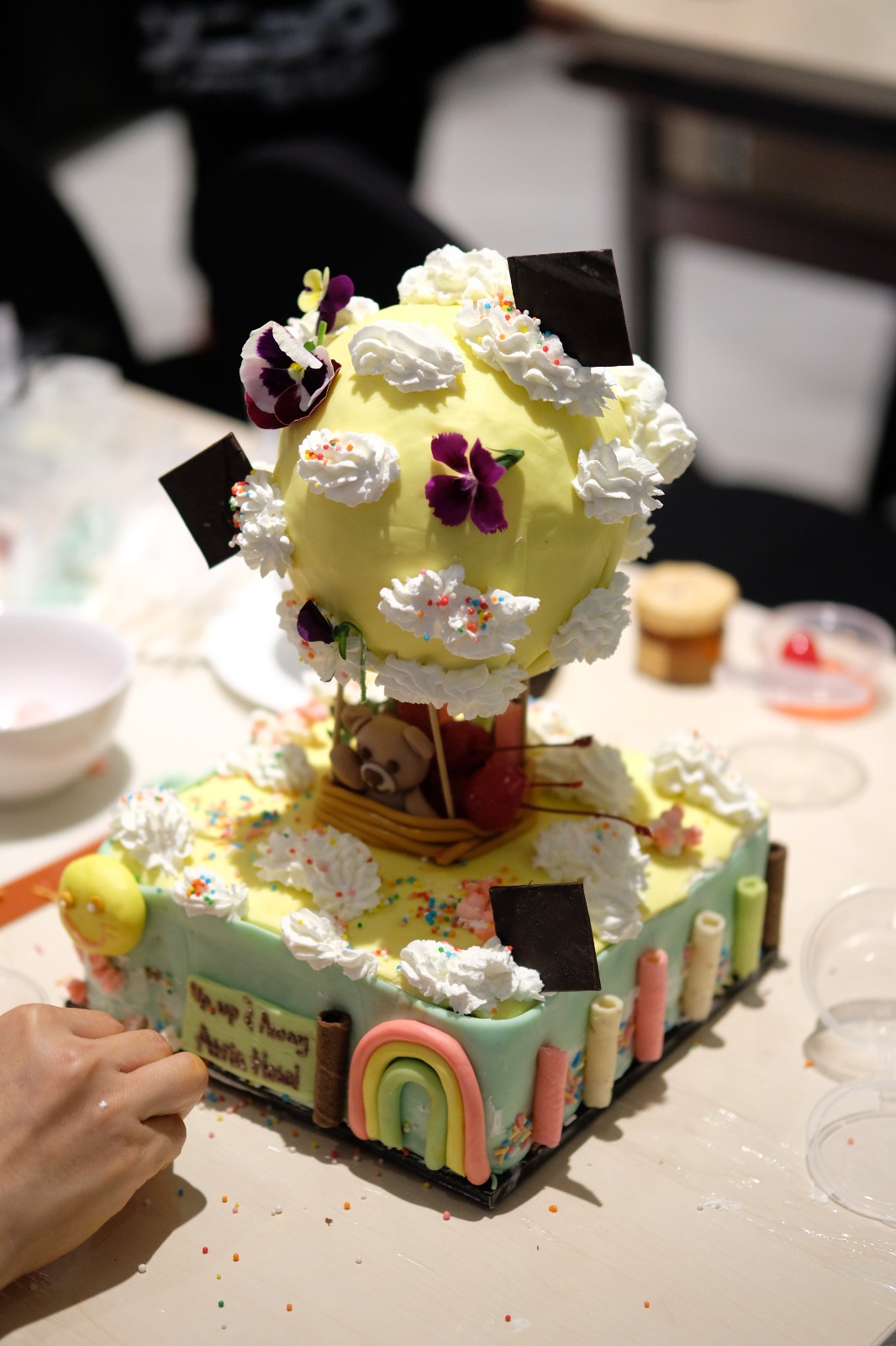 Atria Hotel Gading Serpong Gelar Lomba Dekorasi Kue Ibu dan Anak Isi Liburan Sekolah, Puluhan Peserta Antusias