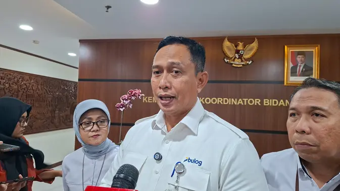 Bulog Siapkan 200 Ribu Ton Beras Ekspor ke Malaysia, Singapura, dan UEA