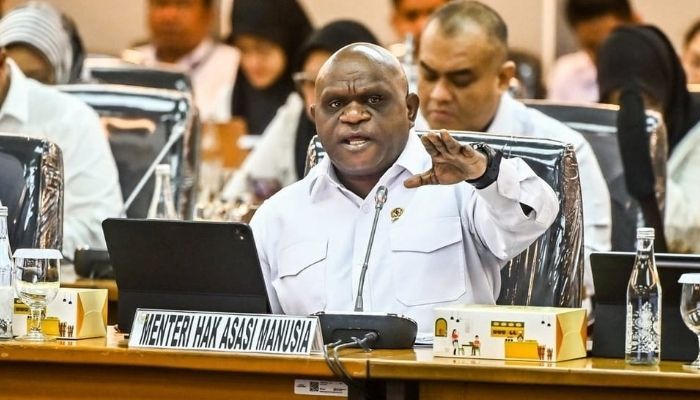Menteri Pigai Tolak Tarik RUU HAM, Sebut YLBHI Tak Punya Kompetensi Bicara HAM