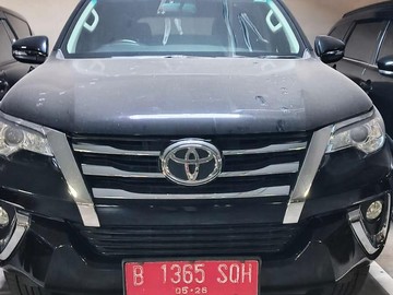 Toyota Fortuner Bekas Dilelang Mulai Rp 100 Jutaan, Pajak Tahunan di Bawah Rp 2 Juta