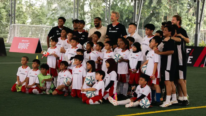 Edwin van der Sar Habiskan 2 Hari di Jakarta untuk Makan Malam, Coaching Clinic, hingga Fun Match
